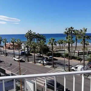 https://estudio-faro-torrox.es-andalucia.com